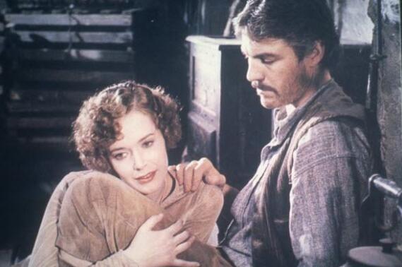 劳伦斯小说 性爱描写_查泰莱夫人的情人 文学争议_查泰莱夫人的情人 贴吧