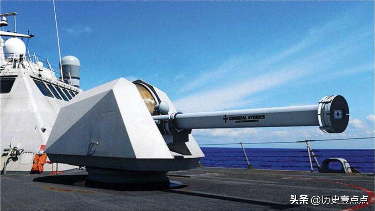 美军舰安装我国电磁炮？叛徒为钱出卖我国技术，央视公开抓捕画面