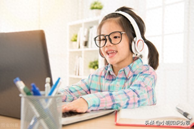 小班四月份工作总结4篇