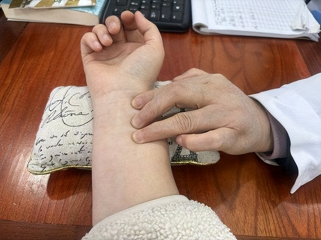 听诊器原理生活应用_把脉诊断疾病方法_中医把脉原理