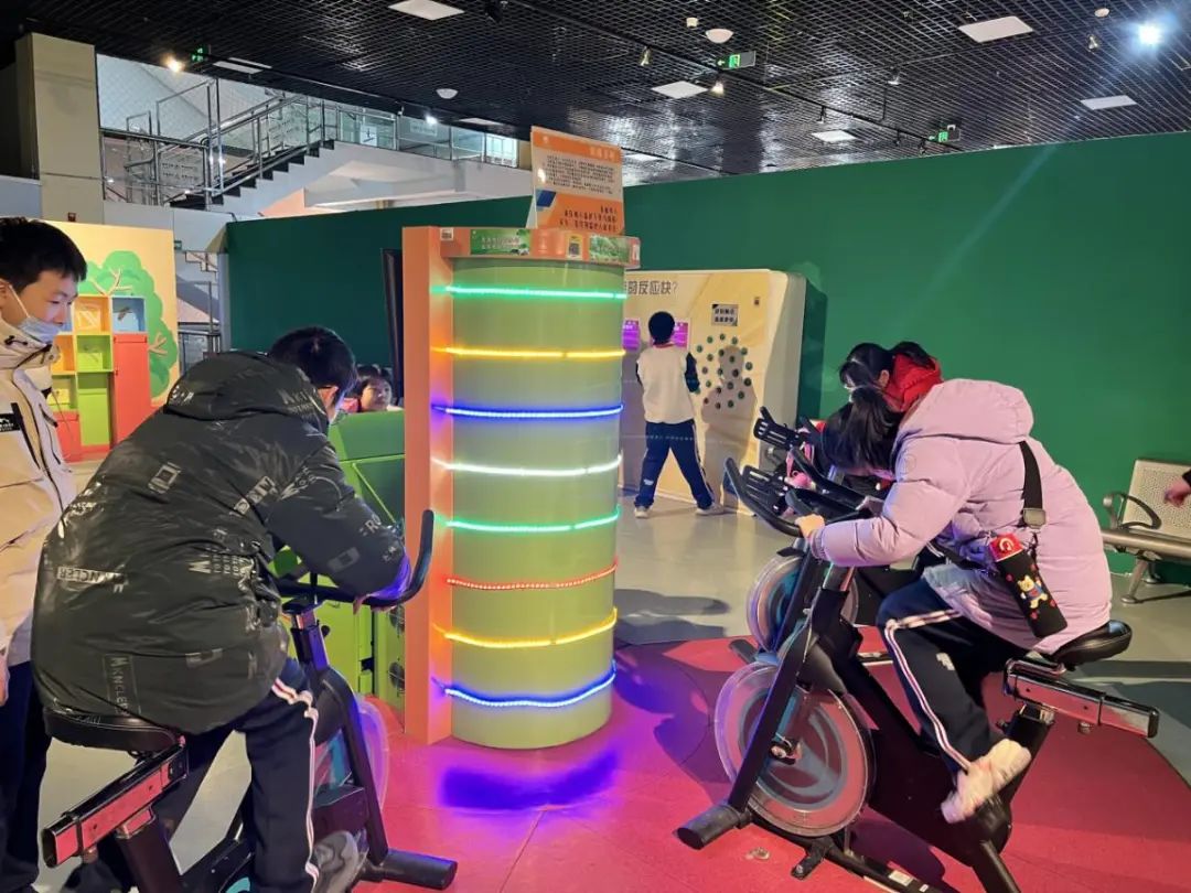 锥体上滚生活应用_锥体上滚的实验现象_椎体上滚生活应用