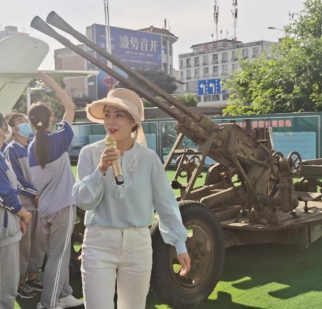 椎体上滚生活应用_锥体上滚的实验现象_椎体上滚在生活中的运用