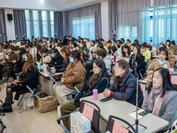 幼儿园开展游戏活动总结_幼儿园游戏专题总结_幼儿园游戏总结语