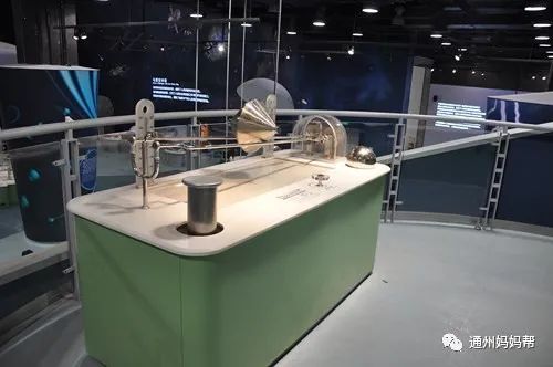 锥体上滚的实验现象_锥体上滚生活应用_锥体上滚的实际应用