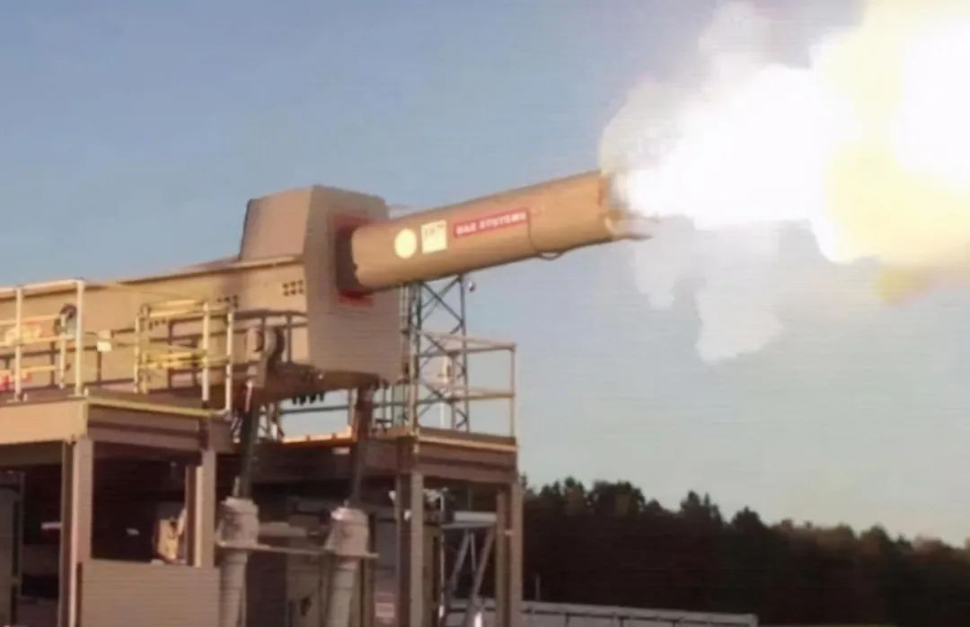 中国电磁炮海试即将舰载？其技术领先美国，却疑遭间谍泄密？