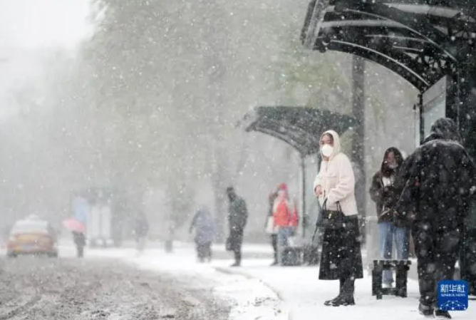 郑州地铁播报台词_郑州晚报地铁报 生活 应用 app_郑州地铁播报语音内容