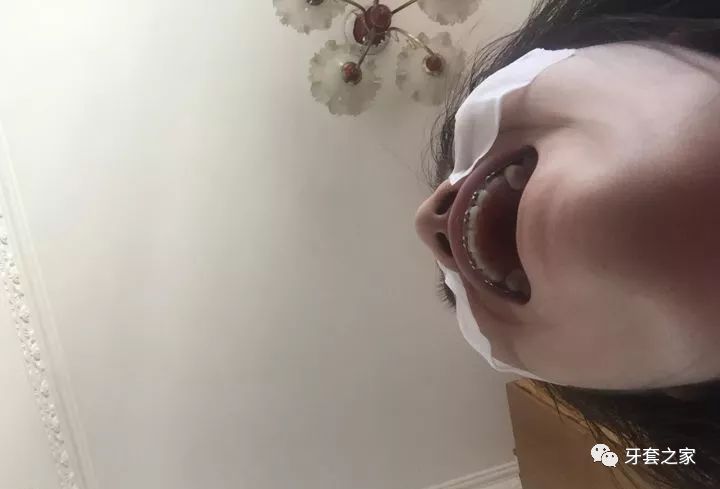 美图秀秀怎么弄证件照_图片秀秀生成证件照过程_秀证件照的心情说说