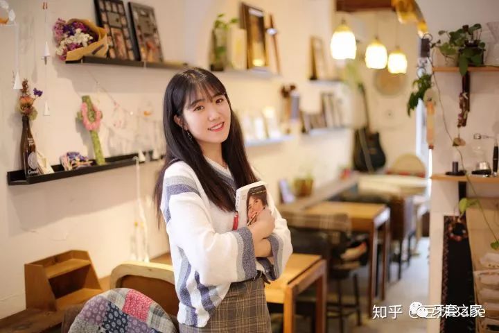 美图秀秀怎么弄证件照_秀证件照的心情说说_图片秀秀生成证件照过程