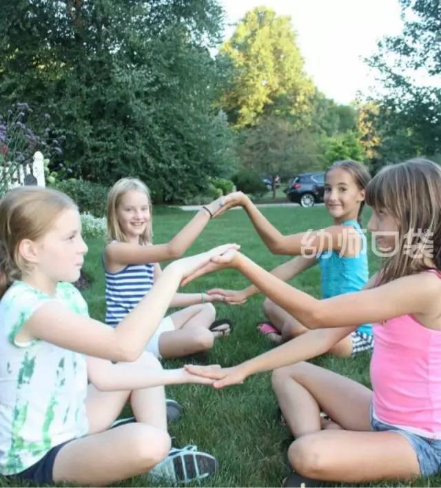 小班游戏专题小结_幼儿主题游戏教学方法_幼儿园开学游戏调整作息