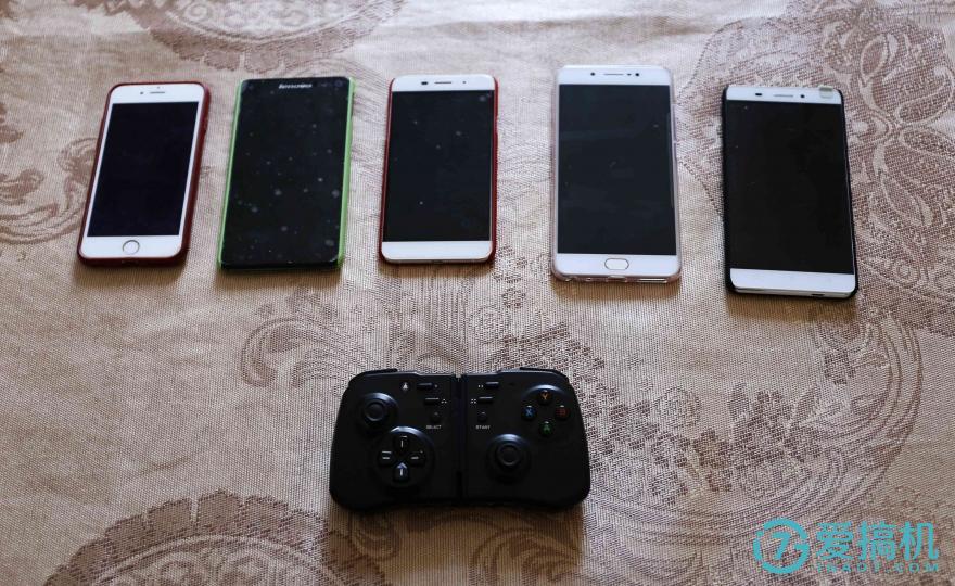 手柄格斗_手机游戏手柄推荐_HandJoy nPro游戏手柄