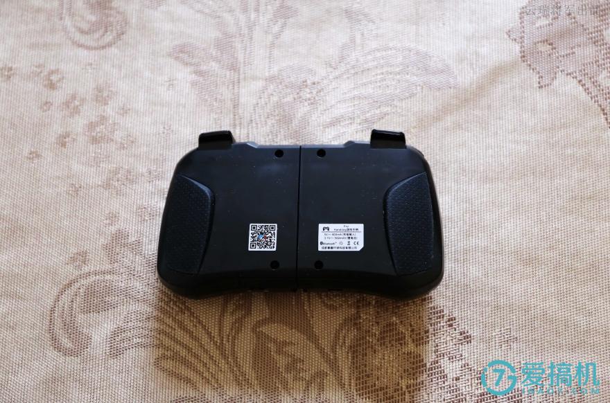 HandJoy nPro游戏手柄_手柄格斗_手机游戏手柄推荐