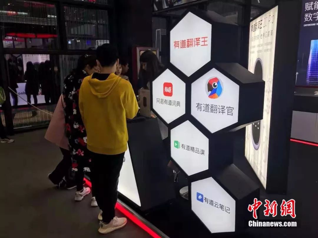 游戏新闻 美女_新闻美女游戏视频_新闻美女游戏直播