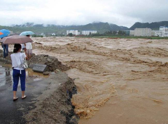 新闻美女游戏解说_新闻美女游戏直播_游戏新闻 美女