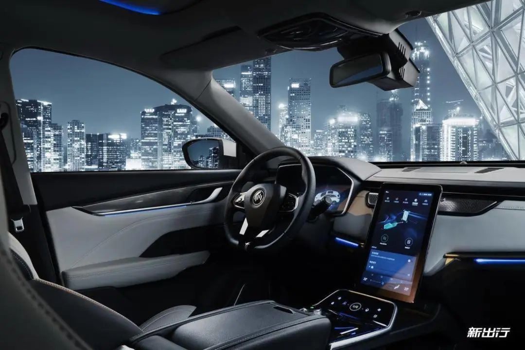 科技改变生活 体验威马 EX5-Z 智能座舱