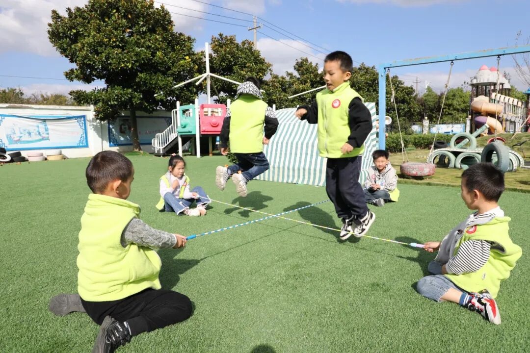 脸谱创作品文化_幼儿园传统游戏活动_大班民间游戏专题