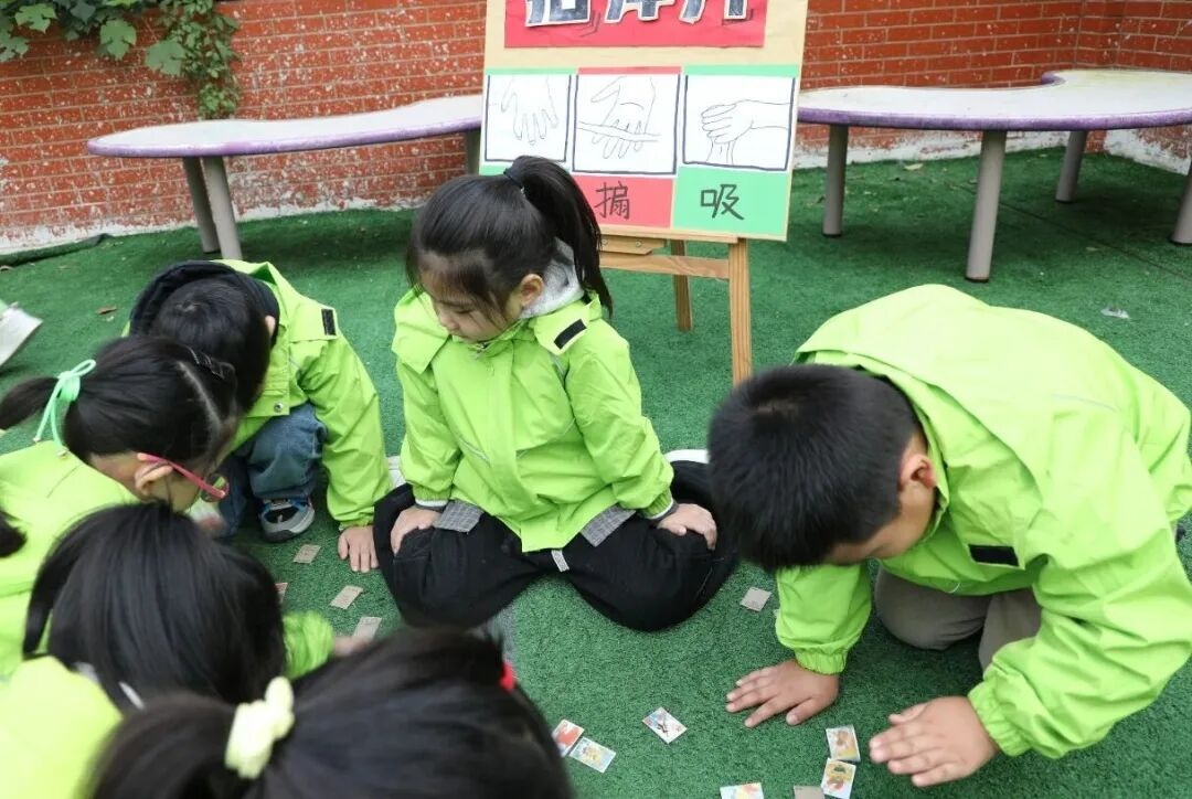 幼儿园传统游戏活动_大班民间游戏专题_脸谱创作品文化