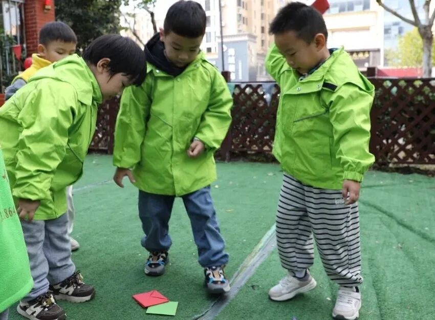 幼儿园传统游戏活动_大班民间游戏专题_脸谱创作品文化