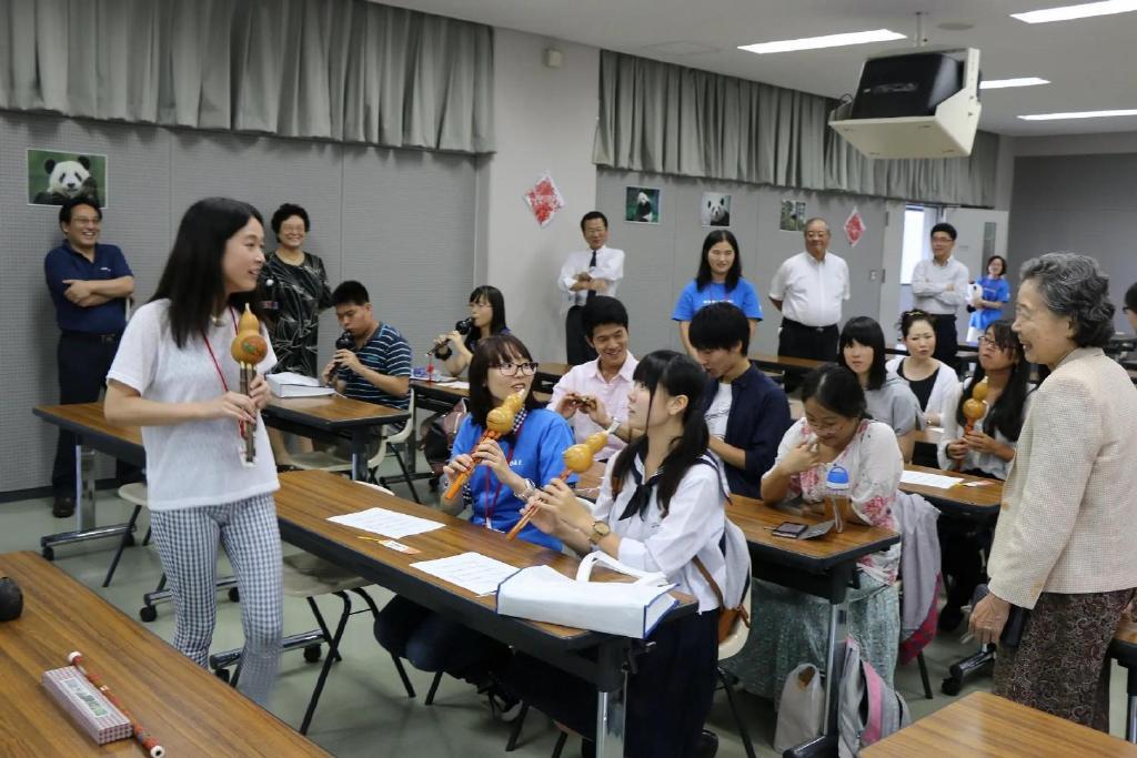 上屋抽梯 计谋 商业 运用 案例_上屋抽梯 计谋 应用 案例_三十六计生活应用实例