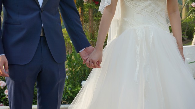 遇见你很幸福的句子_平凡中的陪伴最动人_夜深人静心里泛起悸动