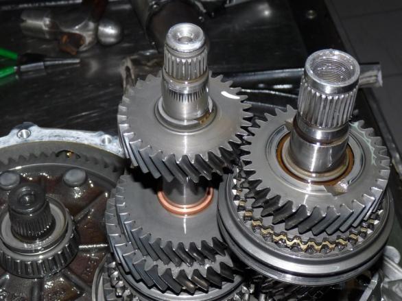 发动机转速和车速公式_发动机转速算车速_转速公式车速发动机工作原理