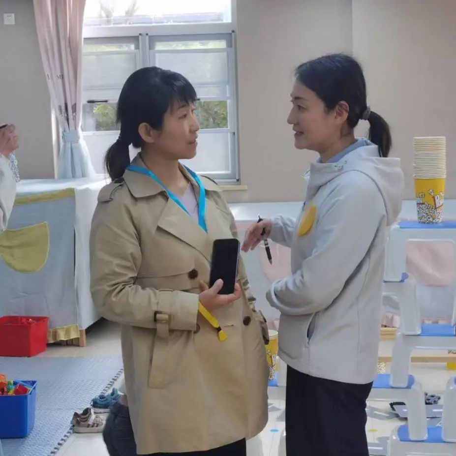 群英幼儿园自主游戏观摩_幼儿园高质量发展交流会_小班游戏专题小结