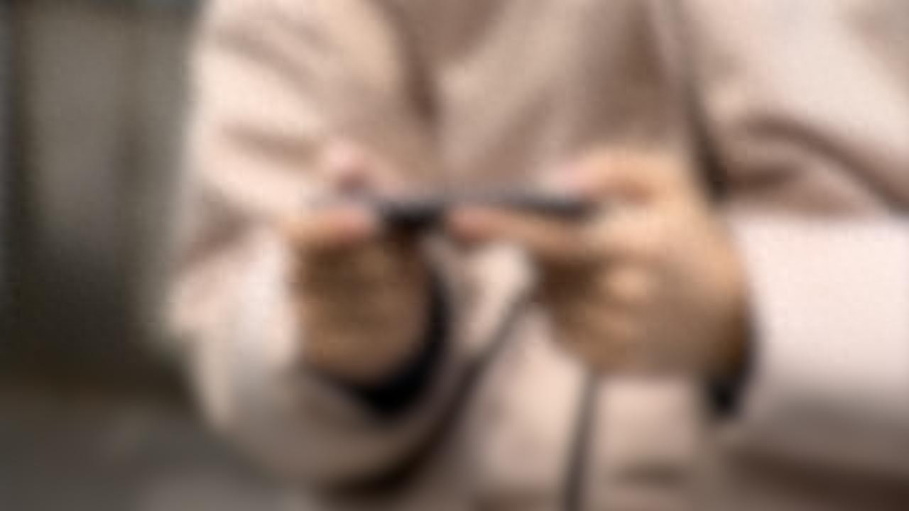 pg下载 游戏停服 玩家起诉返还3.8万充值款