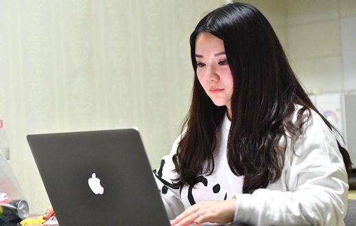 郑州晚报改版18周年_郑州晚报青春纪念_郑州晚报地铁报 生活 应用 app