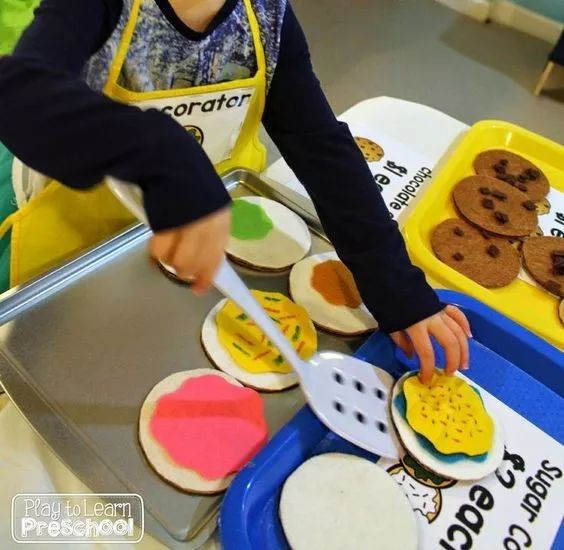 幼儿园角色游戏主题_小班角色游戏创意_小班游戏专题小结