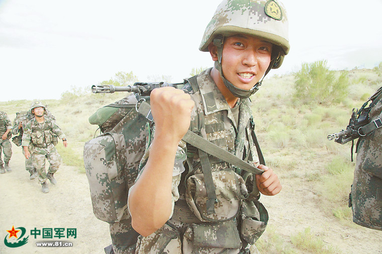  官兵拉练故事 _微电影《路途》_纪录片 战友 下载