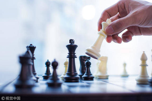 懦夫博弈论_懦夫博弈生活应用_懦夫博弈的生活例子