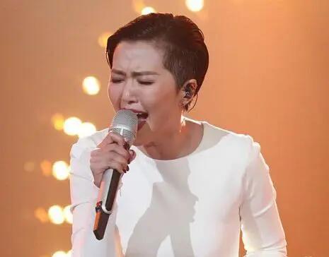 谭维维四川话事件_谭某某为什么骂尚雯婕_谭维维精神状态建议严查