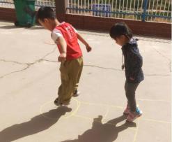 碱柜幼儿园民间体育游戏_传承民间体育游戏活动_大班民间游戏专题