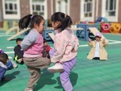 碱柜幼儿园民间体育游戏_大班民间游戏专题_传承民间体育游戏活动