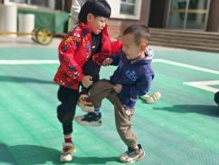 传承民间体育游戏活动_碱柜幼儿园民间体育游戏_大班民间游戏专题