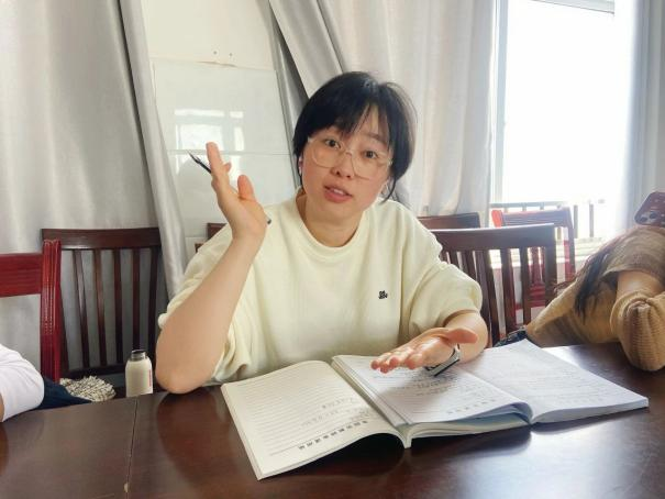 大班民间游戏专题_颍东区插花镇闸南幼儿园民间游戏教研_幼儿园户外民间体育游戏