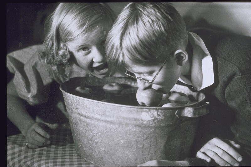 万圣节装扮由来_游戏 万圣节专题_万圣节由来与习俗