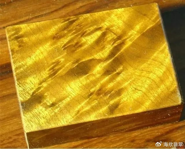 pg下载赏金下载 金丝楠、黄心楠、黄金樟的区别