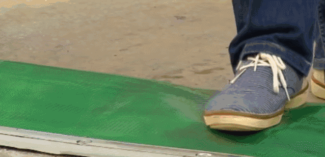 液体减速带BIV_智能减速带_非牛顿流体生活应用