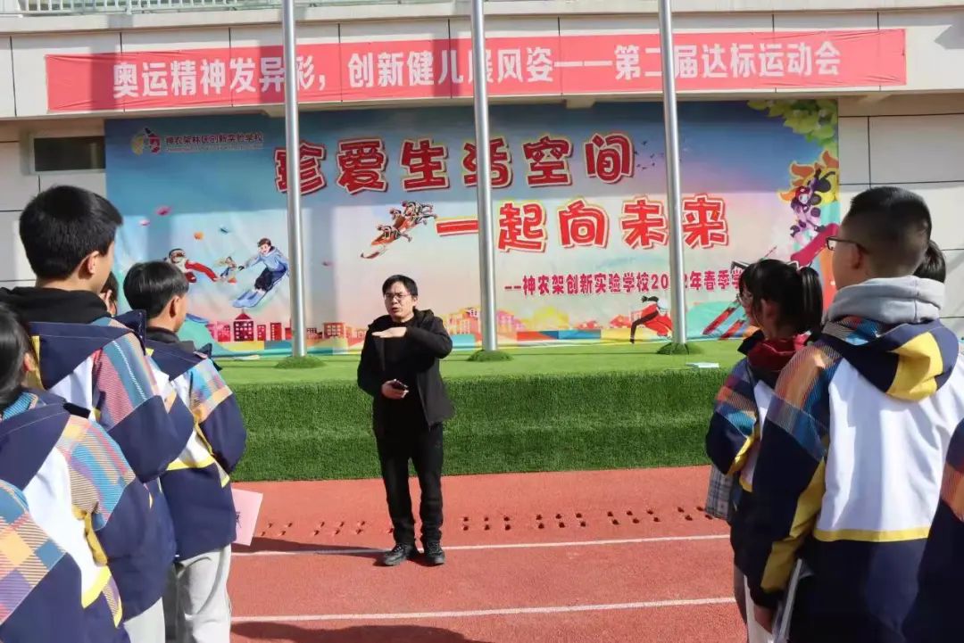 勾股定理生活应用_生活中勾股定理的应用_勾股定理生活实际应用