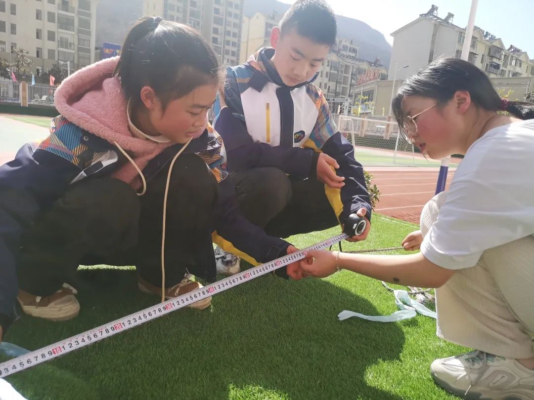 勾股定理生活应用_勾股定理生活实际应用_生活中勾股定理的应用