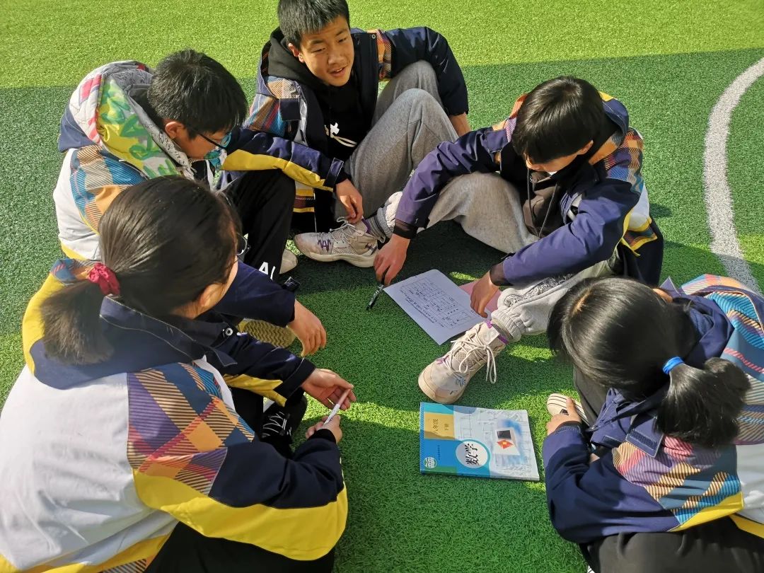 勾股定理生活实际应用_勾股定理生活应用_生活中勾股定理的应用