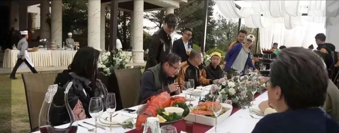 毕竟近义词语_朱灵路昭两将对刘备无可奈何_泉州兜兜公交