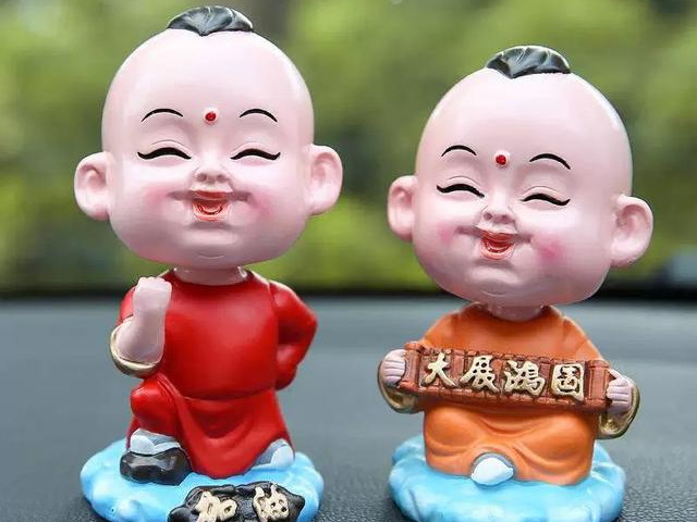 讲话有气场的人_如何让自己说话有气场_说话气场很强大的词