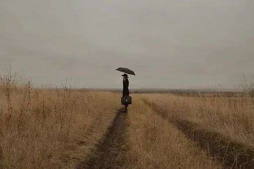 如何处理职场人际关系_职场社交关系问题_职场实用关系学