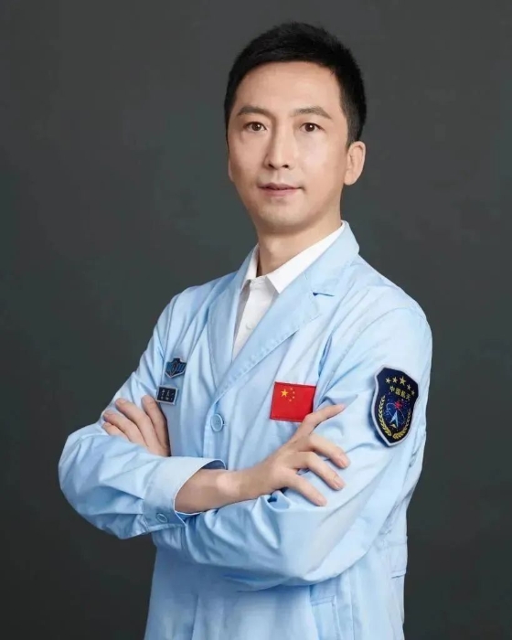 玉兔号月球车 嫦娥三号探测器 月球车科学探测仪器_玉兔号月球车微博