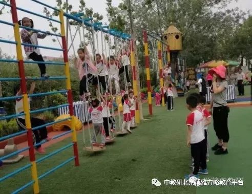 大班专题民间游戏教案_大班民间游戏教案100篇_大班民间游戏专题