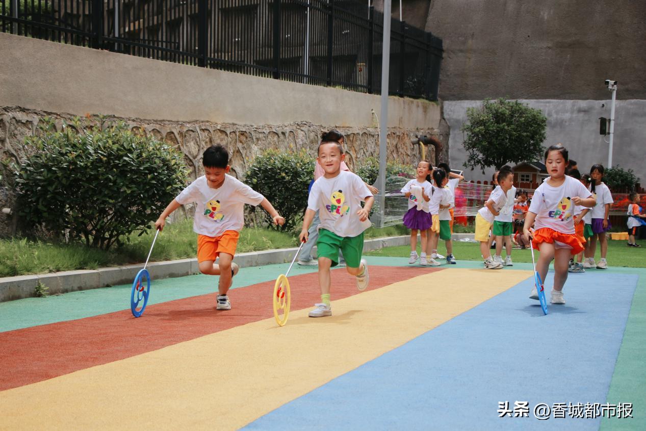 大班民间游戏专题_学前科学保教实践_咸安区幼小衔接活动