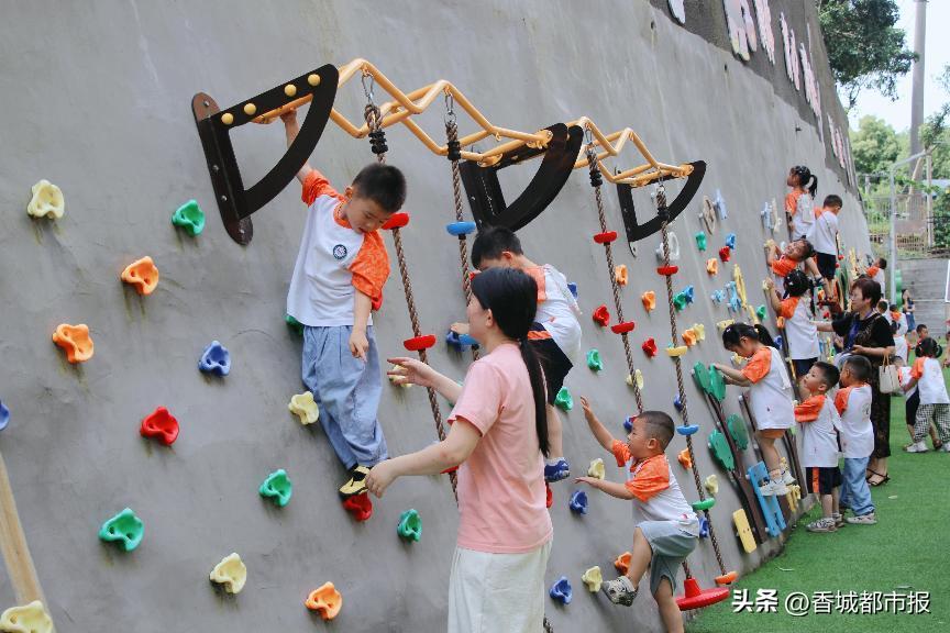 咸安区幼小衔接活动_大班民间游戏专题_学前科学保教实践