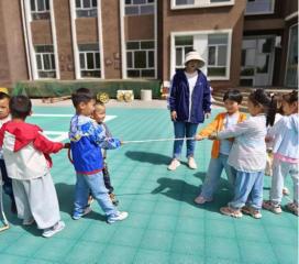 大班民间游戏专题_传承民间体育游戏_拾忆快乐美好童年