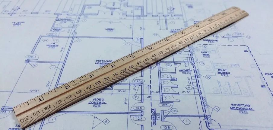 游戏专题页面设计_游戏界面设计风格_科技风格游戏界面设计